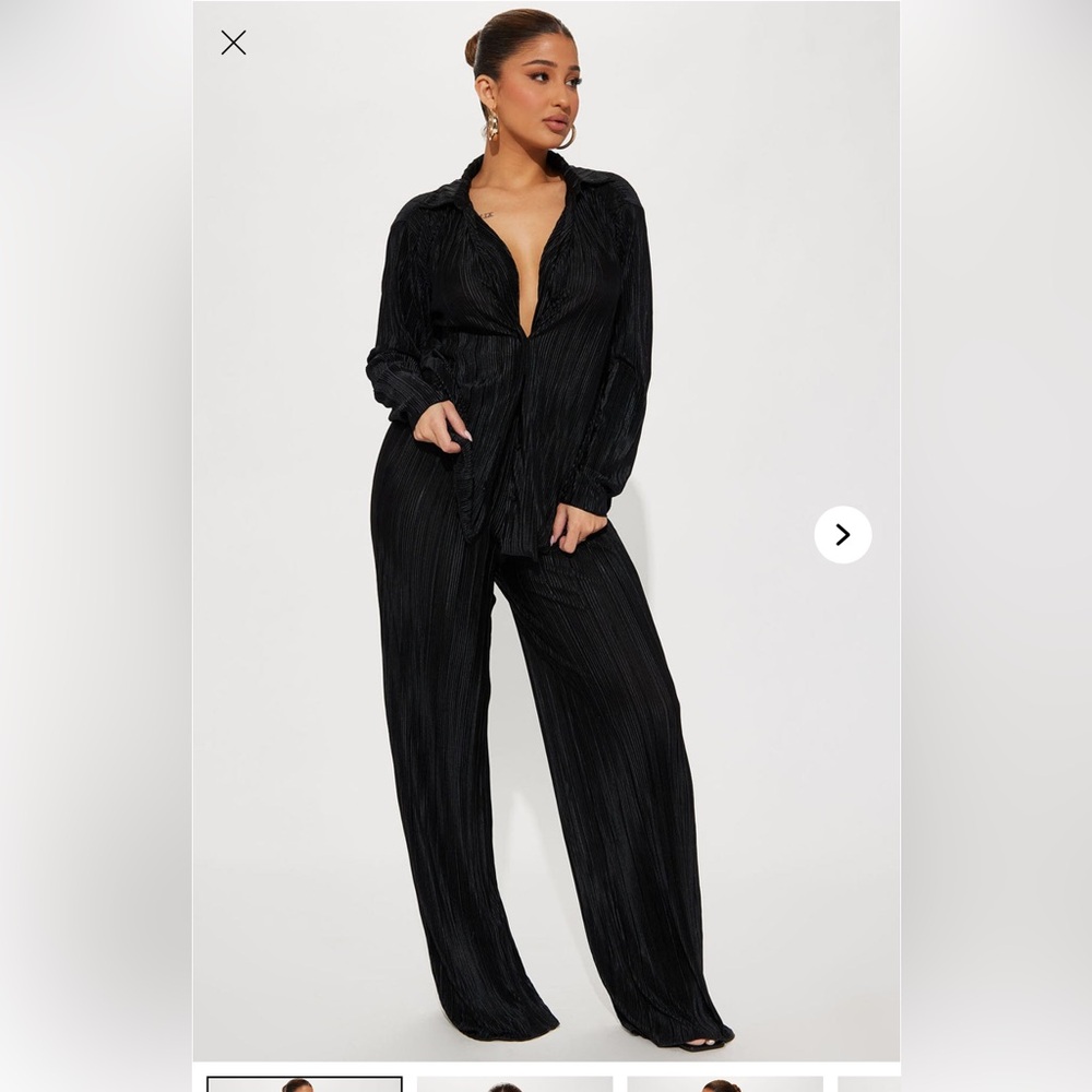 If it plisse you pant set
